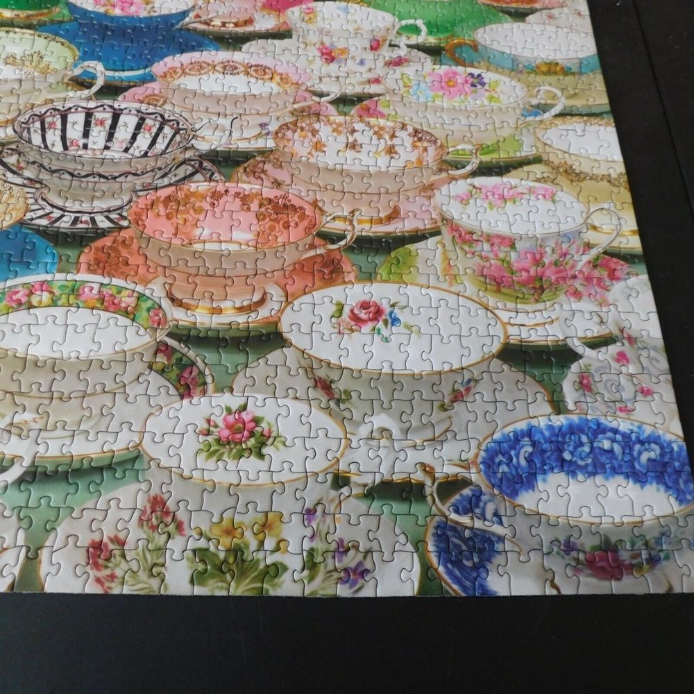 Cobble Hill Teacups 1000 Piece Jigsaw Puzzle Colorful Cups Saucers Complete Used - Picture 8 of 8